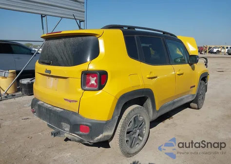 2017 Jeep Renegade Trailhawk 4X4 from USA, damaged, VIN ZACCJBCB6HPE52608